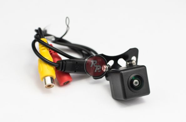 Камера переднего вида Redpower серии Premium CCD 720P
