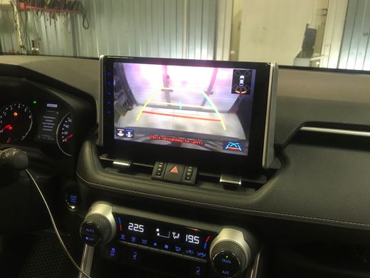 Штатная магнитола для Toyota RAV4 5-поколение XA50 (03.2018-н.в.) на Android 10 RedPower 75117 Hi-Fi