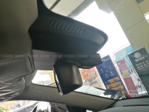 Двухканальный штатный видеорегистратор Redpower DVR-MBV2-G DUAL для Mercedes-Benz V-Class