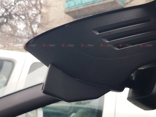 Двухканальный штатный видеорегистратор Redpower DVR-VOL5-G Dual для Volvo V90, S90 и XC60 с датчиком дождя и круиз-контролем