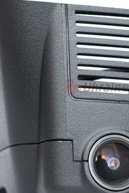 Штатний Wi-Fi Full HD відеореєстратор прихованого встановлення для Jaguar XJL від RedPower (RZ_DVR-LR9-N)